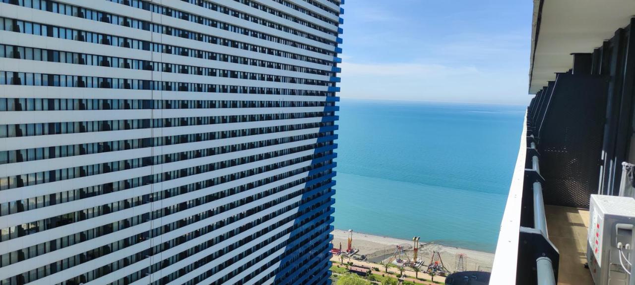 Orbi City Best Apartments Batumi Exteriör bild