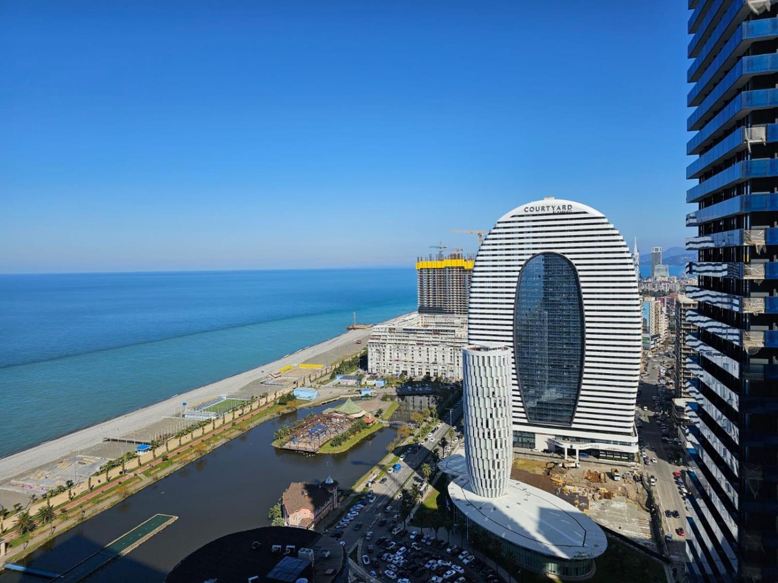 Orbi City Best Apartments Batumi Exteriör bild