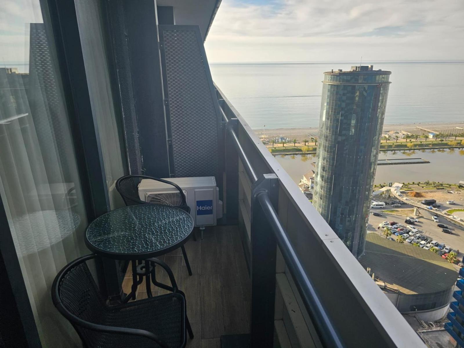 Orbi City Best Apartments Batumi Exteriör bild