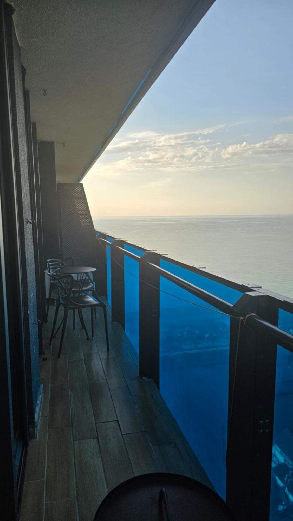 Orbi City Best Apartments Batumi Exteriör bild